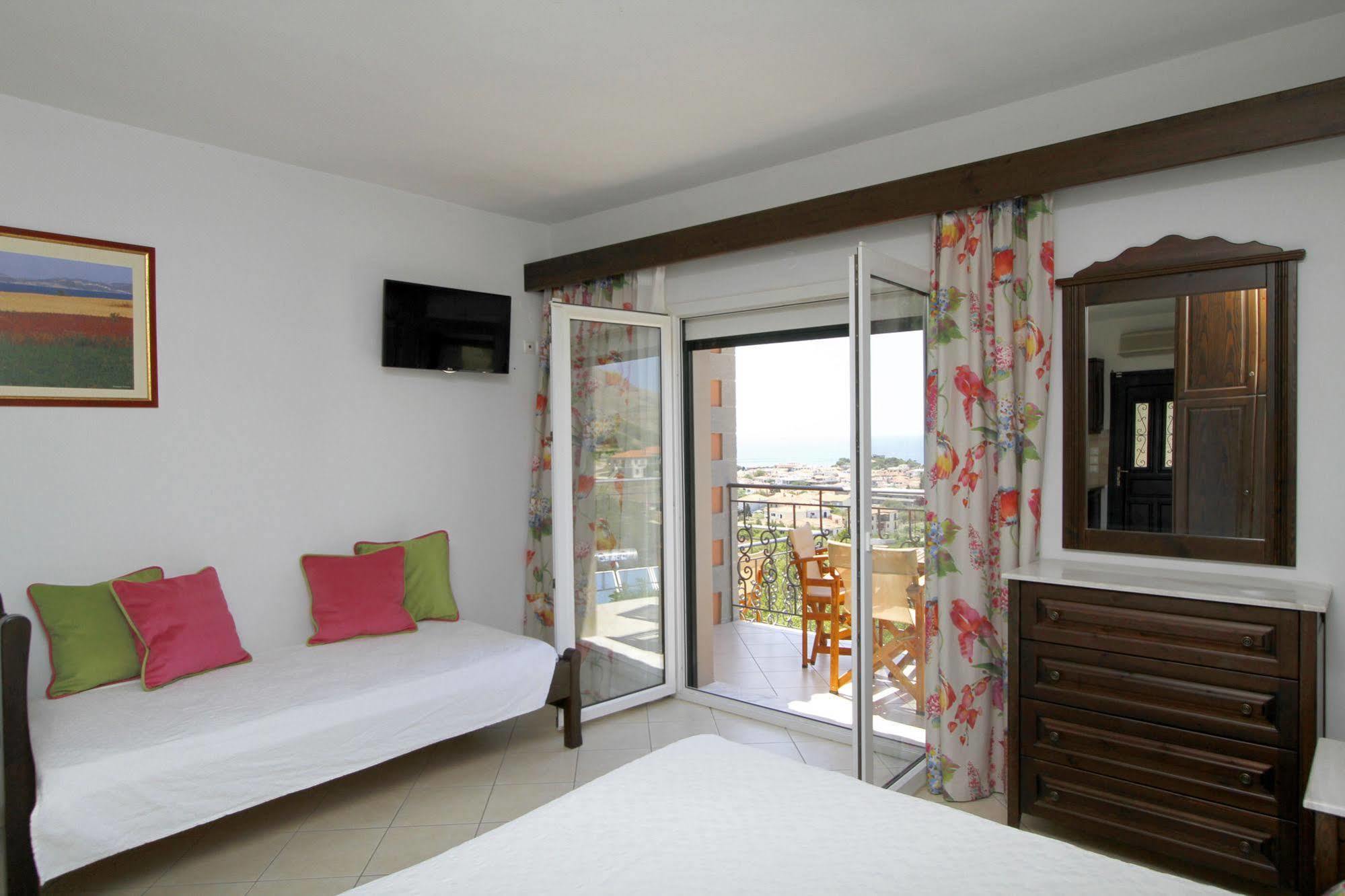 Amygdalies Apartments Myrina Ngoại thất bức ảnh